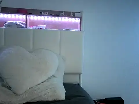 Snapshot of nicole77745 chatting on March 5, 2026, 10:44 am nicole77745 online show from March 5, 2026, 10:44 am