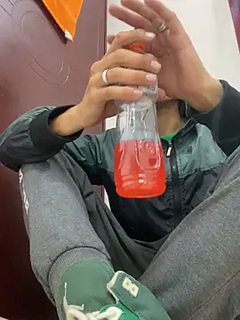 Snapshot of BIG_cockpether chatting on January 13, 2025, 5:12 am BIG cockpether online show from January 13, 2025, 5:12 am