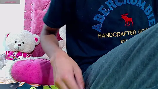 Snapshot of BIG_cockpether chatting on January 14, 2025, 7:11 pm BIG cockpether online show from January 14, 2025, 7:11 pm