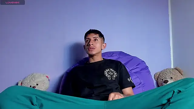 Snapshot of BIG_cockpether chatting on October 11, 2025, 11:09 am BIG cockpether online show from October 11, 2025, 11:09 am