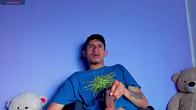 Snapshot of BIG_cockpether chatting on November 9, 2025, 10:13 am BIG cockpether online show from November 9, 2025, 10:13 am