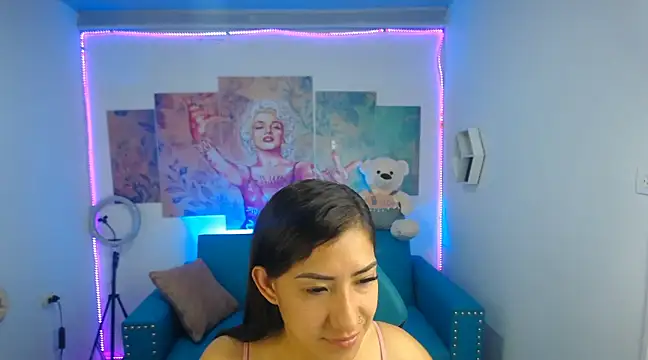 Snapshot of Sofi_hot_4m chatting on January 30, 2025, 9:25 pm Sofi hot 4m online show from January 30, 2025, 9:25 pm