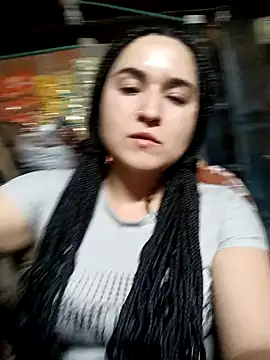 Snapshot of alexax0 chatting on December 15, 2024, 1:35 am alexax0 online show from December 15, 2024, 1:35 am