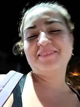 Snapshot of alexax0 chatting on February 7, 2025, 12:20 am alexax0 online show from February 7, 2025, 12:20 am