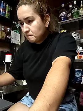 Snapshot of alexax0 chatting on February 12, 2025, 12:37 am alexax0 online show from February 12, 2025, 12:37 am