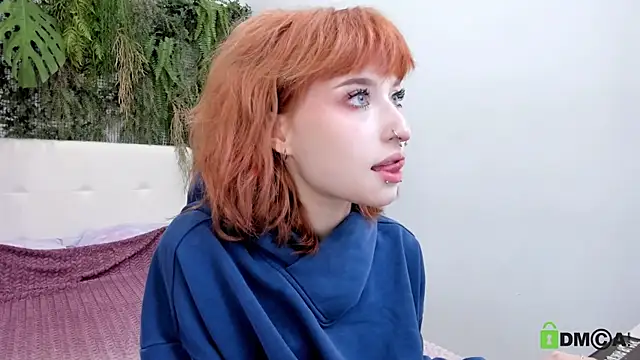 Snapshot of ElizaNik_ chatting on October 2, 2025, 8:49 pm ElizaNik online show from October 2, 2025, 8:49 pm