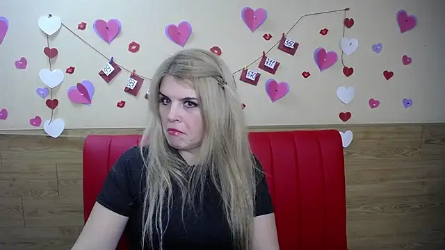 Snapshot of Julya_Barbi chatting on February 4, 2025, 6:04 am Julya Barbi online show from February 4, 2025, 6:04 am