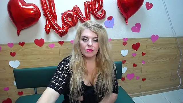 Snapshot of Julya_Barbi chatting on March 3, 2025, 11:03 pm Julya Barbi online show from March 3, 2025, 11:03 pm