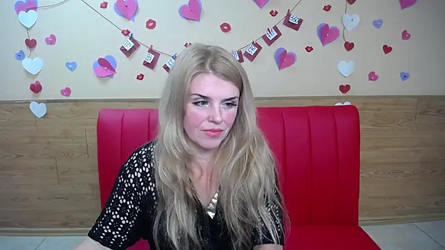 Snapshot of Julya_Barbi chatting on March 20, 2025, 5:47 pm Julya Barbi online show from March 20, 2025, 5:47 pm