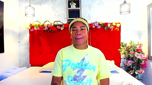 SilvannaFit online show from March 6, 2026, 9:06 am