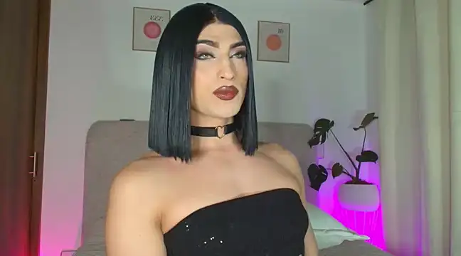 Snapshot of KarolPorttela chatting on January 9, 2025, 7:40 pm KarolPorttela online show from January 9, 2025, 7:40 pm