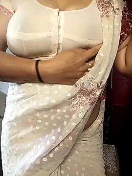 Sneha gril online show from December 17, 2025, 2:17 am