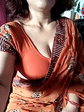 Sneha gril online show from April 4, 2026, 2:10 am