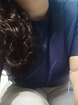 Snapshot of Sneha_gril chatting on June 16, 2026, 6:16 am Sneha gril online show from June 16, 2026, 6:16 am