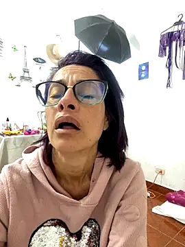 Goddess-Love- online show from October 18, 2025, 9:32 am