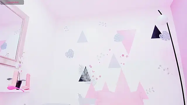 Snapshot of ILENAHEY chatting on September 26, 2025, 8:35 pm ILENAHEY online show from September 26, 2025, 8:35 pm