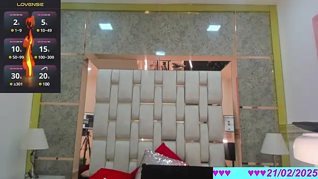 Snapshot of Kate_Dynasty chatting on February 22, 2025, 4:18 am Kate Dynasty online show from February 22, 2025, 4:18 am