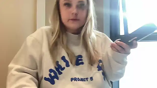 blairbella online show from March 13, 2025, 4:23 pm