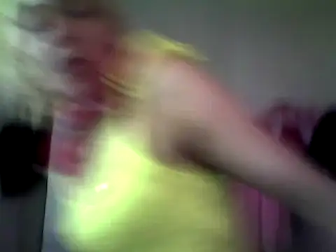 Snapshot of ariana_crazzy chatting on February 11, 2025, 5:07 pm ariana crazzy online show from February 11, 2025, 5:07 pm