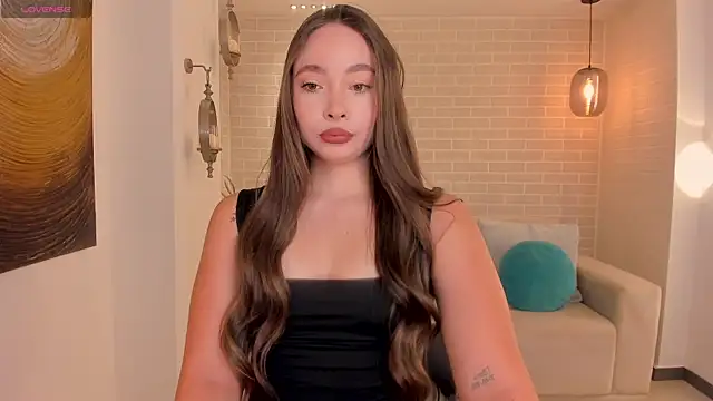 AlinaKravitz online show from April 22, 2026, 5:58 pm