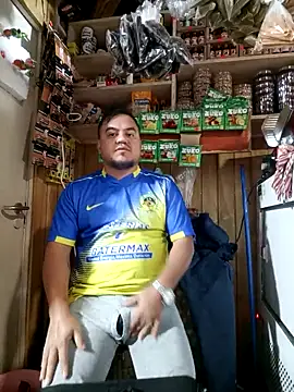 TheBriiaand30 online show from October 8, 2025, 2:04 pm