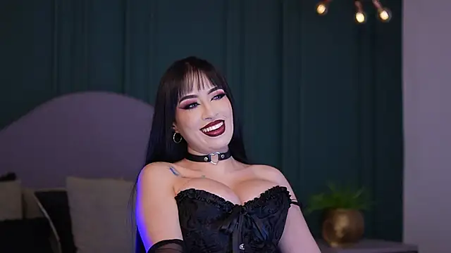 Snapshot of ArwenMuse chatting on October 31, 2025, 10:11 pm ArwenMuse online show from October 31, 2025, 10:11 pm