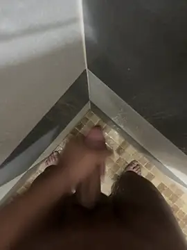 mylovetr1 online show from March 15, 2025, 4:13 am