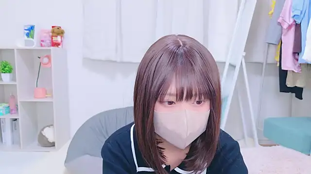 Snapshot of aki_zzz chatting on December 14, 2024, 3:40 am aki zzz online show from December 14, 2024, 3:40 am