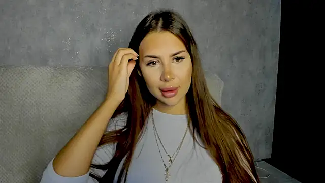 Snapshot of SuraMune chatting on October 30, 2025, 1:34 pm SuraMune online show from October 30, 2025, 1:34 pm