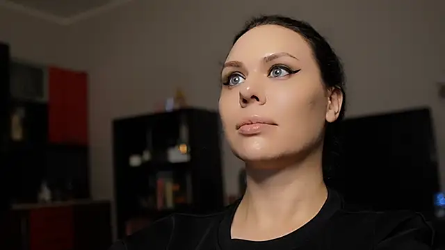 Snapshot of MollyCheiz chatting on December 27, 2024, 10:59 pm MollyCheiz online show from December 27, 2024, 10:59 pm