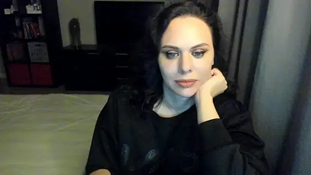 Snapshot of MollyCheiz chatting on February 2, 2025, 11:00 pm MollyCheiz online show from February 2, 2025, 11:00 pm