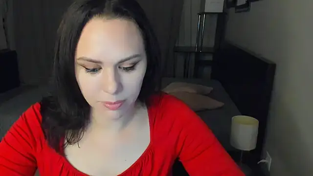 Snapshot of MollyCheiz chatting on September 12, 2025, 11:04 pm MollyCheiz online show from September 12, 2025, 11:04 pm