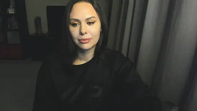 Snapshot of MollyCheiz chatting on September 24, 2025, 10:24 pm MollyCheiz online show from September 24, 2025, 10:24 pm