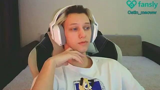 Ostin meow online show from January 18, 2025, 4:10 pm