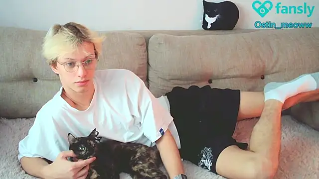 Ostin meow online show from January 20, 2025, 5:15 am