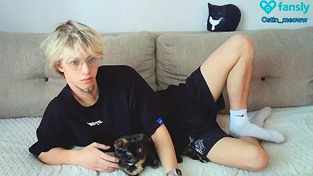 Ostin meow online show from February 26, 2025, 7:20 am