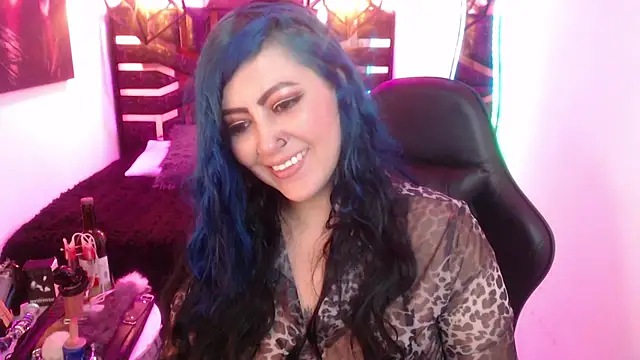 scarleth blue online show from May 4, 2026, 3:13 am