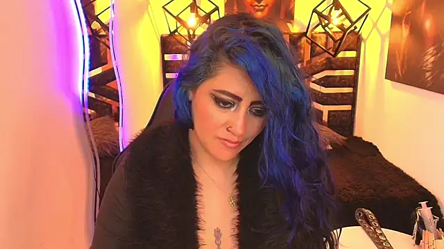 scarleth blue online show from June 12, 2026, 3:16 am