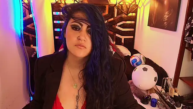 scarleth blue online show from June 19, 2026, 9:24 am