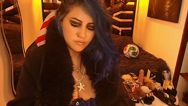 scarleth blue online show from July 7, 2026, 6:58 am