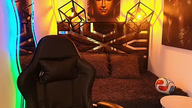 scarleth blue online show from July 13, 2026, 3:20 am
