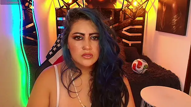 scarleth blue online show from July 17, 2026, 3:13 am