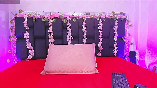 Snapshot of canela_oss chatting on October 4, 2025, 12:03 pm canela oss online show from October 4, 2025, 12:03 pm