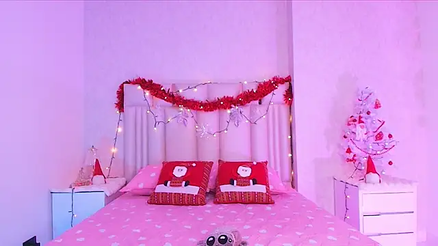 Snapshot of canela_oss chatting on November 28, 2025, 11:57 am canela oss online show from November 28, 2025, 11:57 am