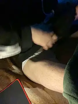 Snapshot of Heorhiy30 chatting on April 6, 2026, 11:27 pm Heorhiy30 online show from April 6, 2026, 11:27 pm