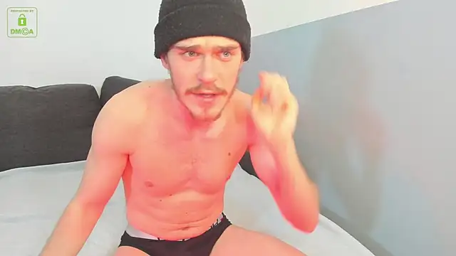 Snapshot of Perry_Knight chatting on February 3, 2025, 5:14 pm Perry Knight online show from February 3, 2025, 5:14 pm