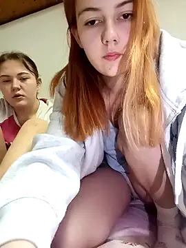 Snapshot of ella_grays chatting on February 3, 2025, 8:13 pm ella grays online show from February 3, 2025, 8:13 pm