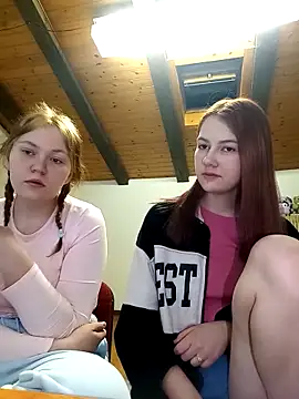 Snapshot of ella_grays chatting on February 25, 2025, 6:42 pm ella grays online show from February 25, 2025, 6:42 pm