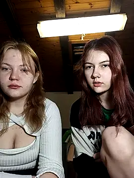 Snapshot of ella_grays chatting on March 3, 2025, 6:22 pm ella grays online show from March 3, 2025, 6:22 pm