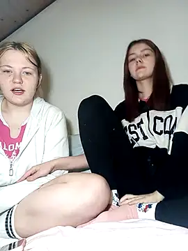 Snapshot of ella_grays chatting on March 22, 2025, 6:14 pm ella grays online show from March 22, 2025, 6:14 pm